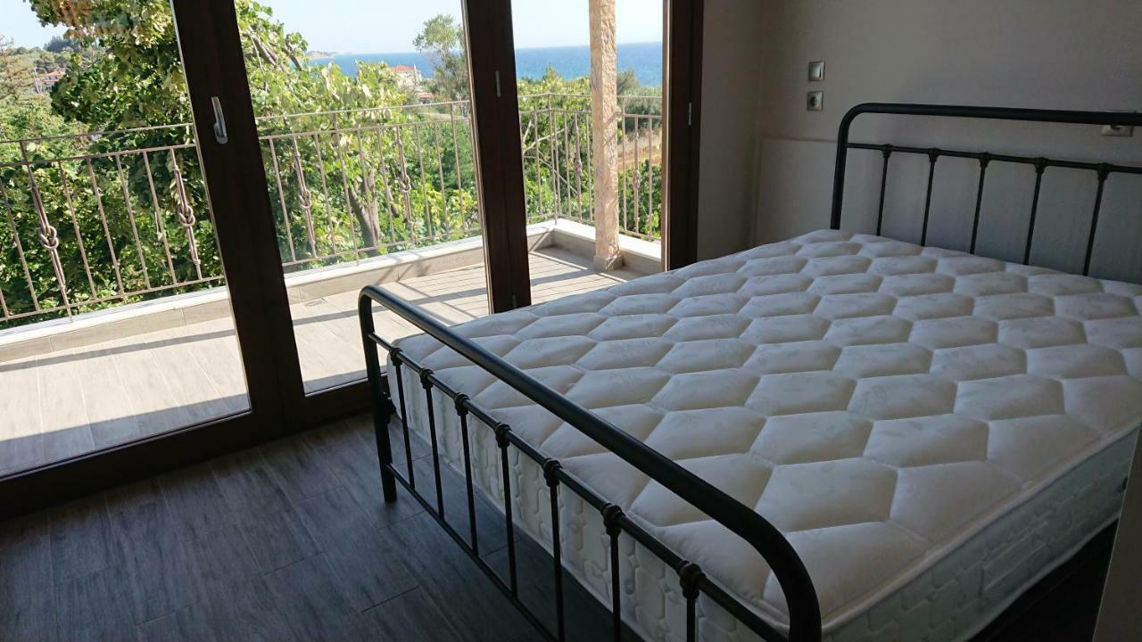 Ferienwohnung Stone House With Seaview Nea Poteidaia Exterior foto
