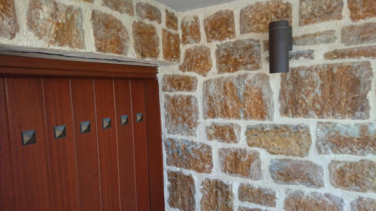 Ferienwohnung Stone House With Seaview Nea Poteidaia Exterior foto