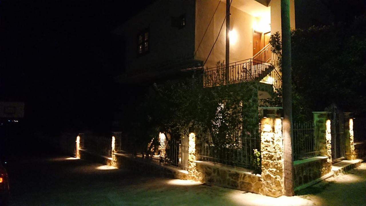 Ferienwohnung Stone House With Seaview Nea Poteidaia Exterior foto