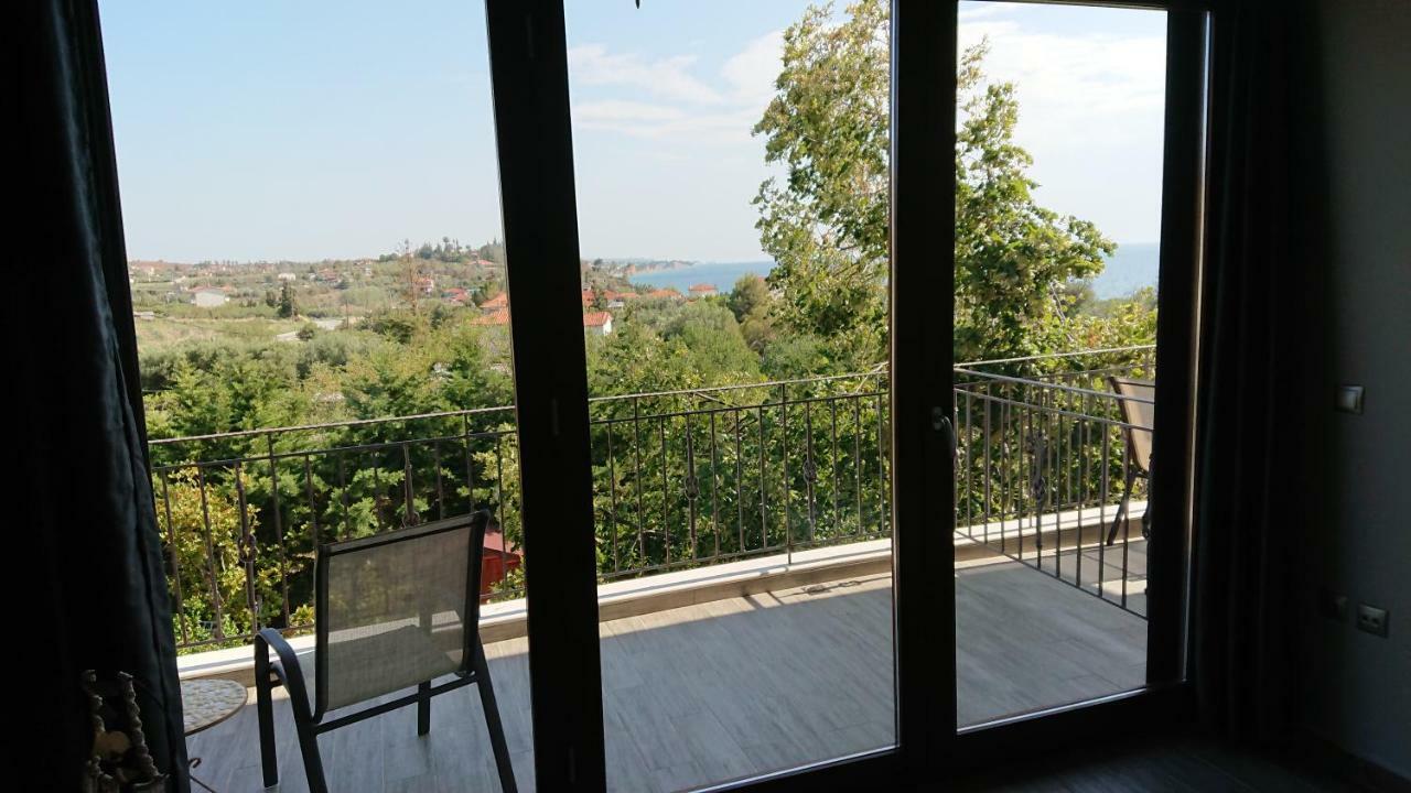 Ferienwohnung Stone House With Seaview Nea Poteidaia Exterior foto