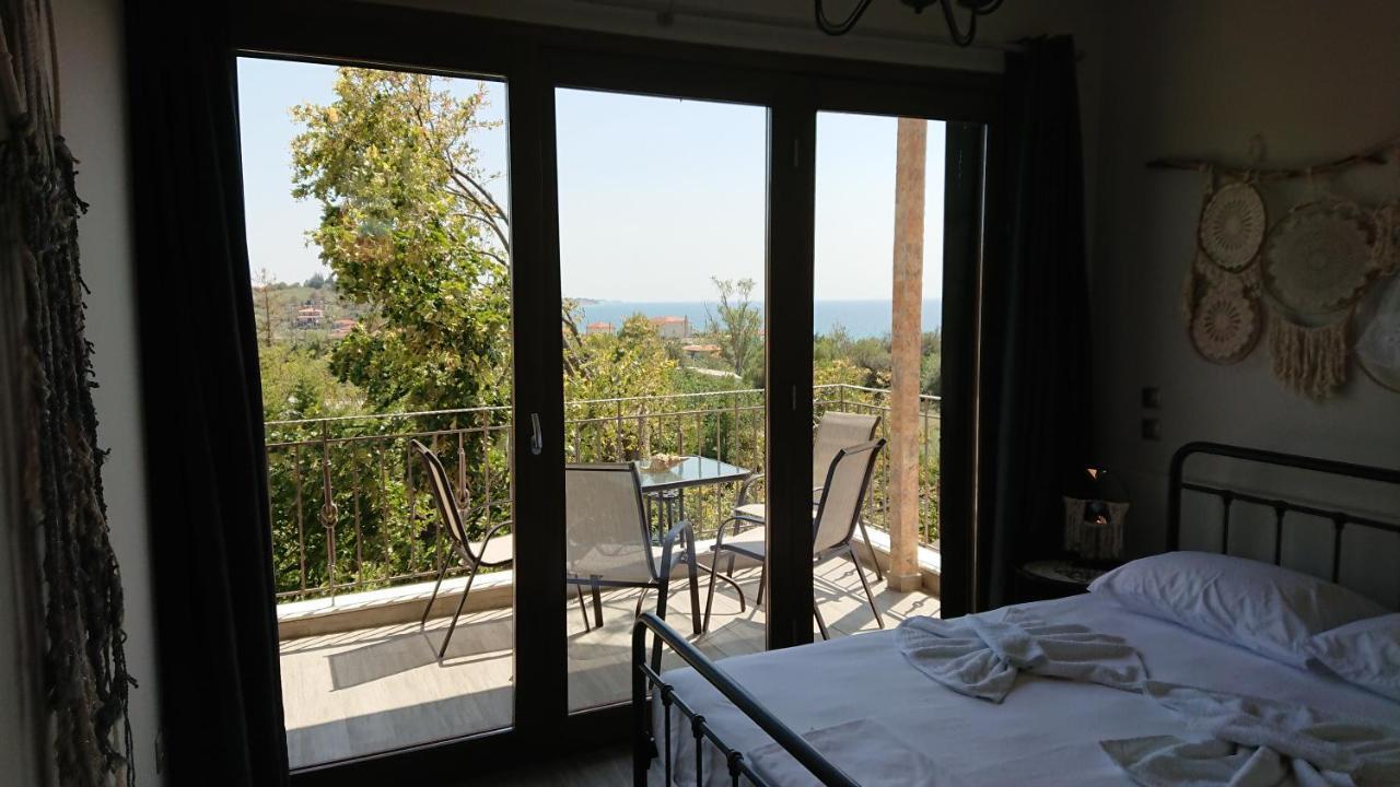 Ferienwohnung Stone House With Seaview Nea Poteidaia Exterior foto