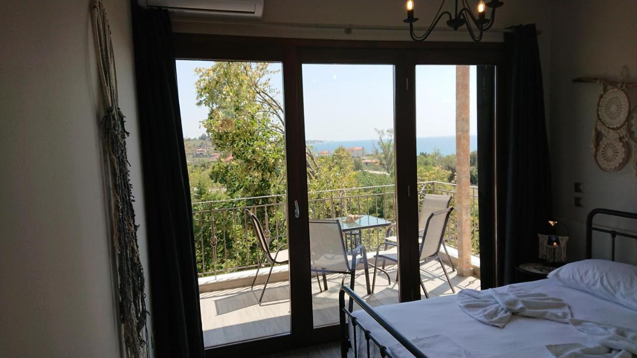 Ferienwohnung Stone House With Seaview Nea Poteidaia Exterior foto