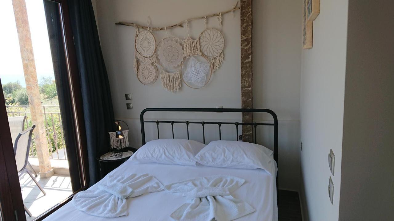 Ferienwohnung Stone House With Seaview Nea Poteidaia Exterior foto